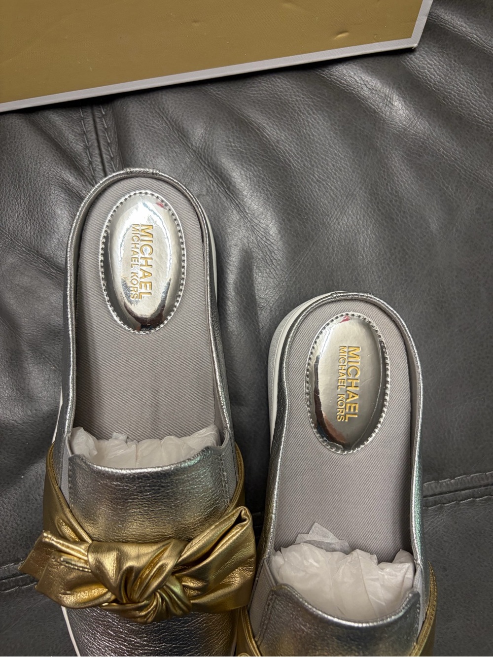 MICHAEL Michael Kors Willa Slip on Mule Metallic Silver & Gold Leather - Picture 8 of 14